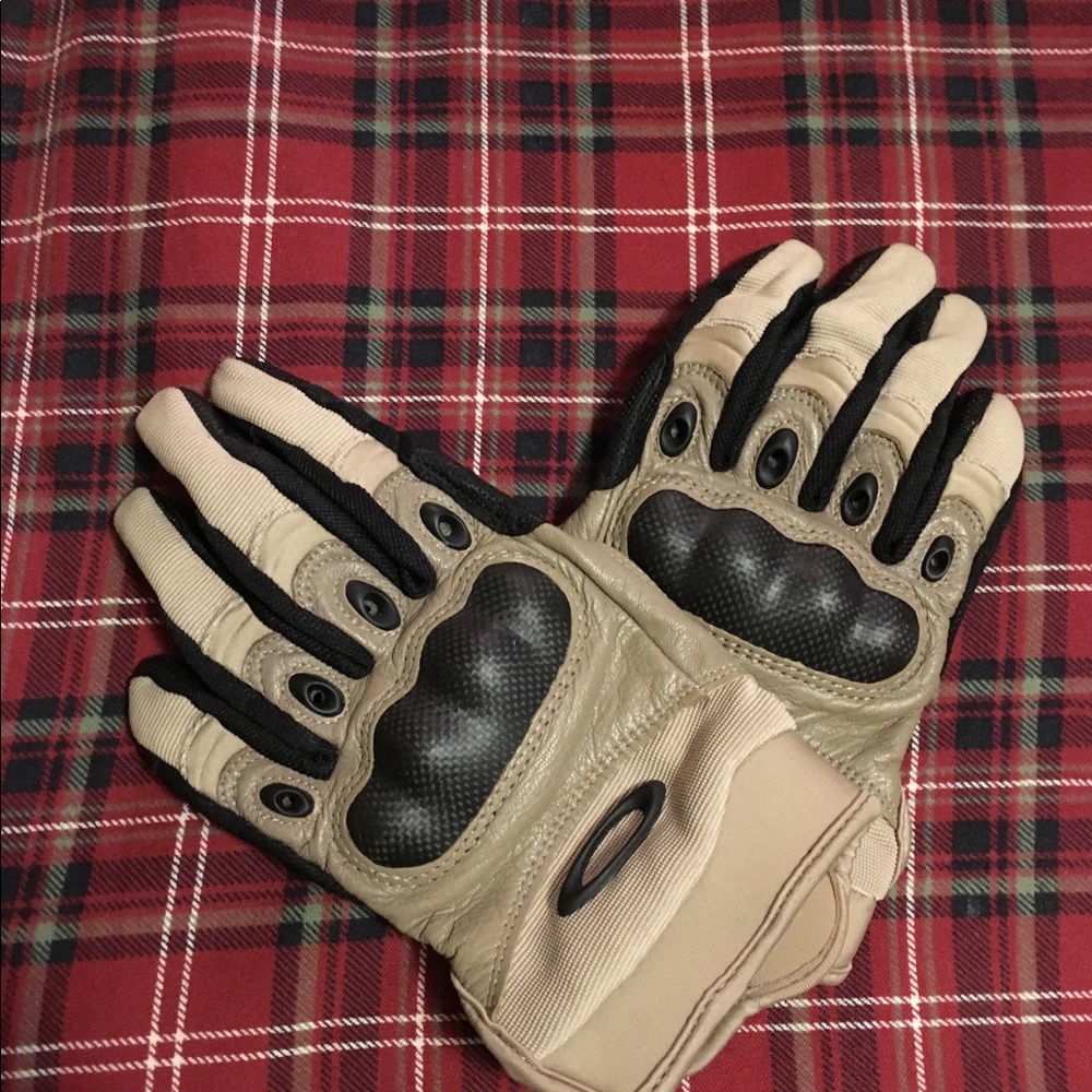 Oakley Factory Pilot Glove